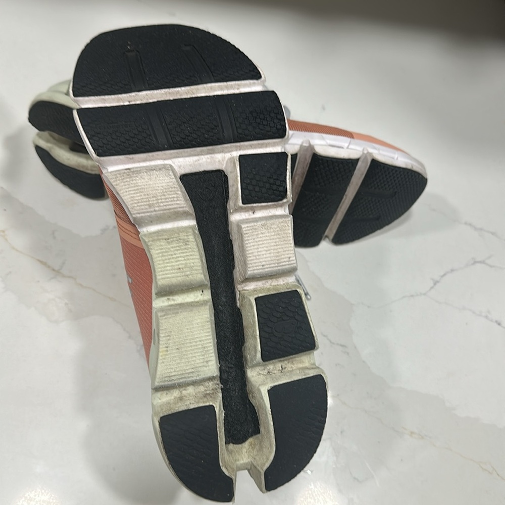 On Running Peach and White Women's Sneakers - Picture 8 of 10
